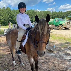 Meet your Posher, Emily